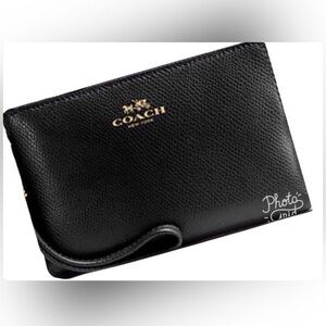 COACH BLACK BEAUTY  WRISTLET